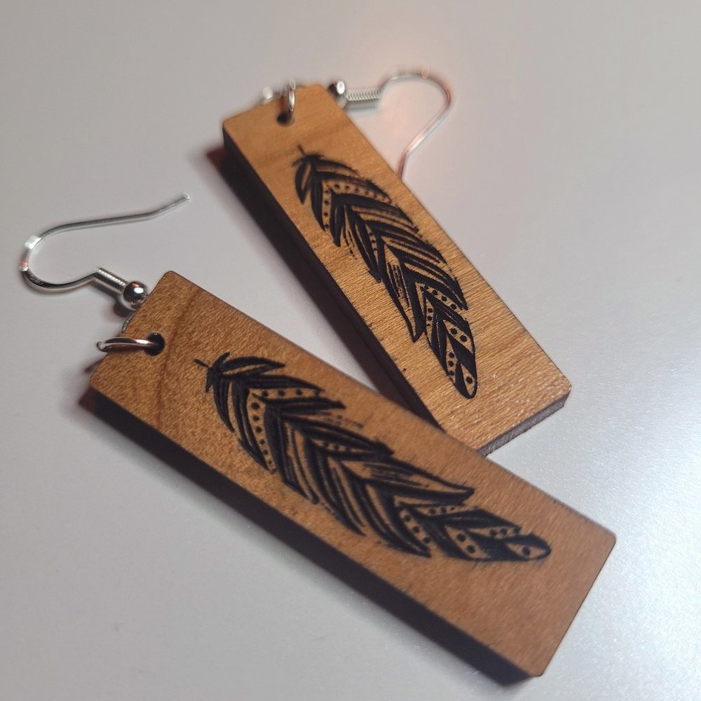 Bar Feather Earrings